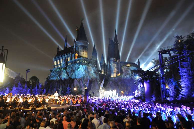'The Wizarding World of Harry Potter' reúne atrações para os fãs da série do pequeno bruxo