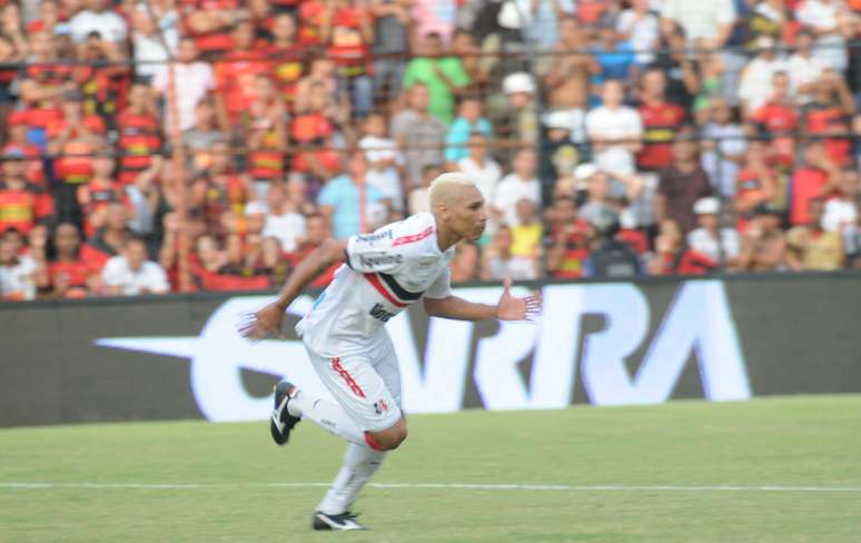 Caça-Rato fez primeiro gol em jogo que deu tri ao Santa
