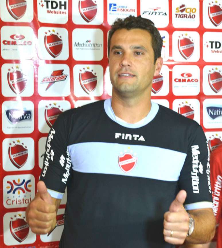 <p>Jogadores foram contratados junto ao São José, que disputou a Série A2 do Campeonato Paulista</p>