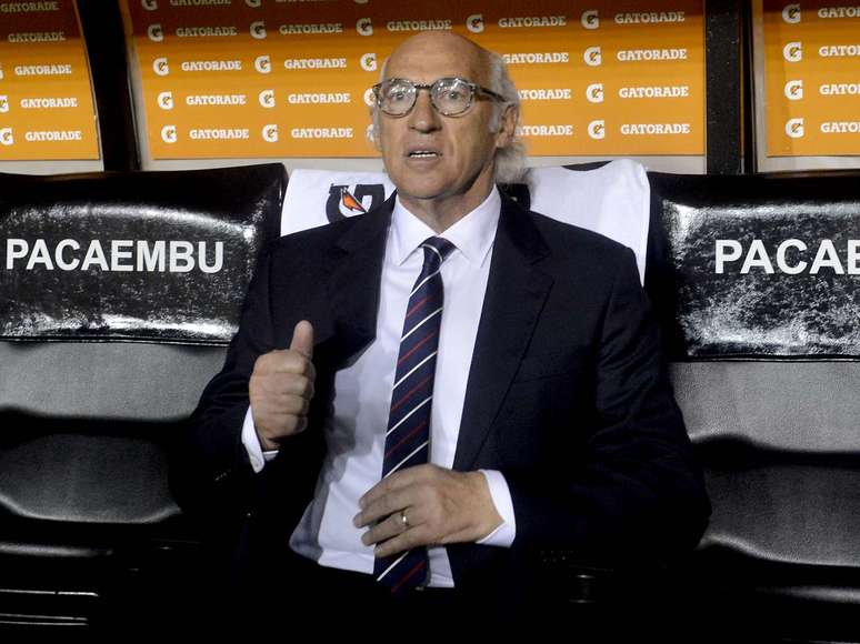 Corinthians: Luxa critica árbitro e lamenta empate