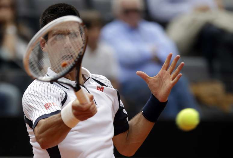 <p>Djokovic atropelou Dolgopolov no Masters 1000 de Roma</p>