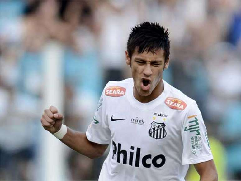 <p>Neymar pode se despedir do Santos após a decisão</p>