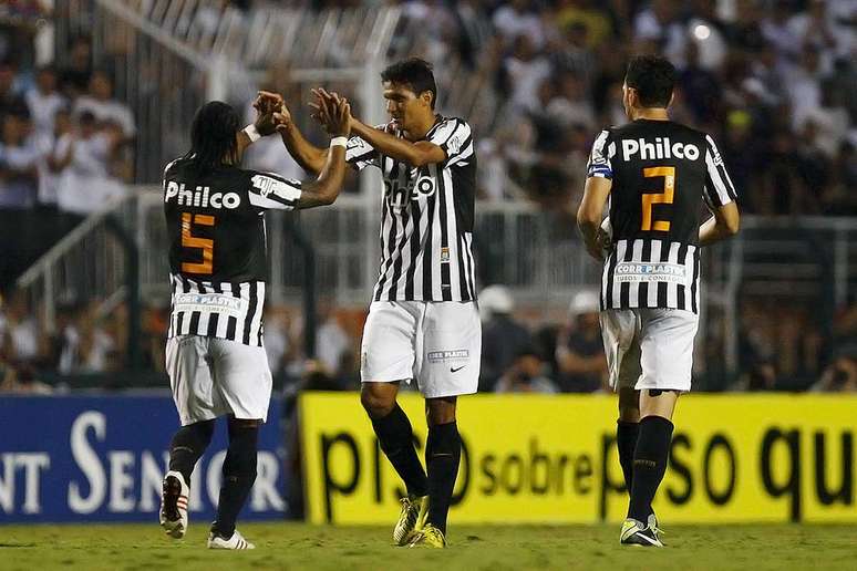 Durval marcou o gol na primeira partida de final, que manteve Santos mais vivo na final do Paulista
