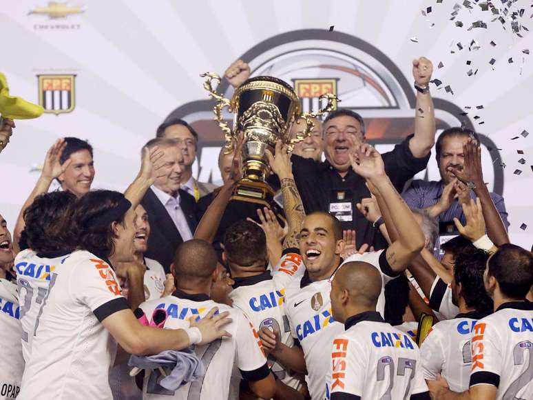 <p>Corinthians superou o Santos nas finais e conquistou o Campeonato Paulista</p>