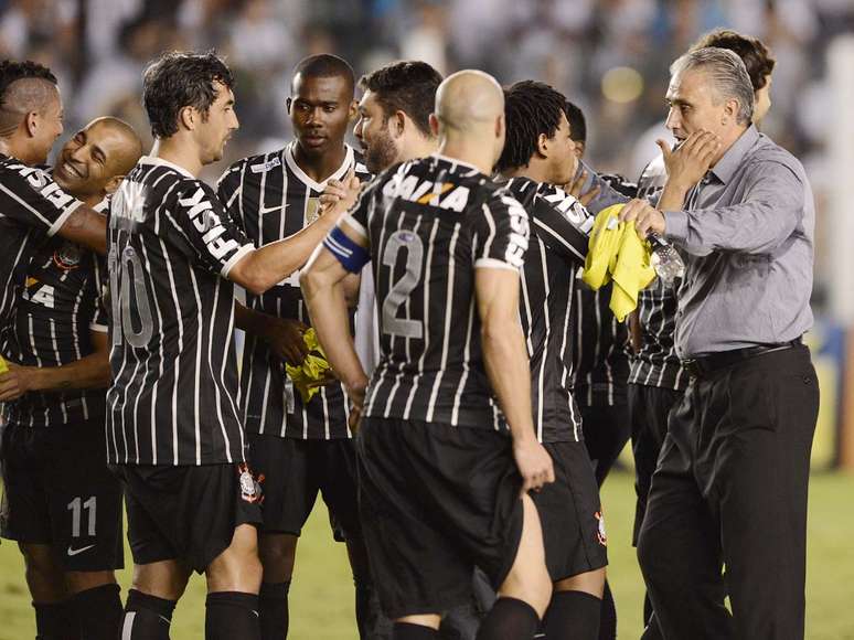 <p>Técnico conquistou título que lhe faltava à frente do Corinthians</p>