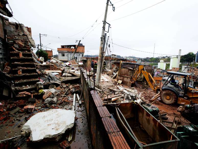 A Vila São Pedro vem passando por um processo de urbanização, com a abertura e pavimentação de ruas