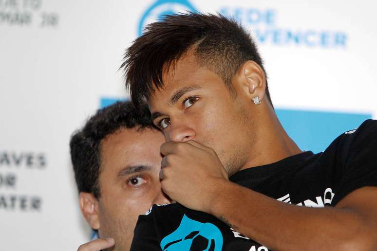 <p>Neymar est&aacute; cada vez mais perto do Barcelona</p>