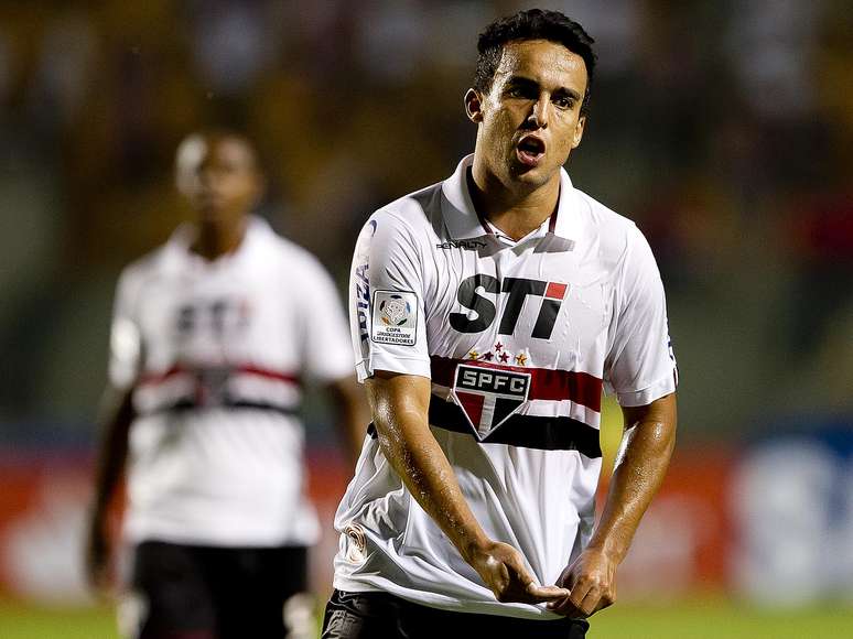 <p>O jogador diz que não para de pensar na partida pelo São Paulo contra o Corínthians, na Recopa</p>