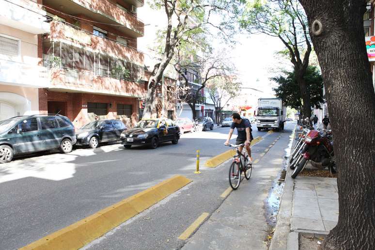 A capital argentina conta com cerca de 100 km de ciclovias