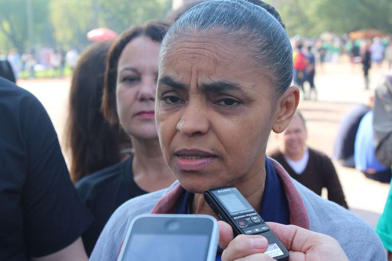 Marina durante caminhada em Porto Alegre na manhã de domingo