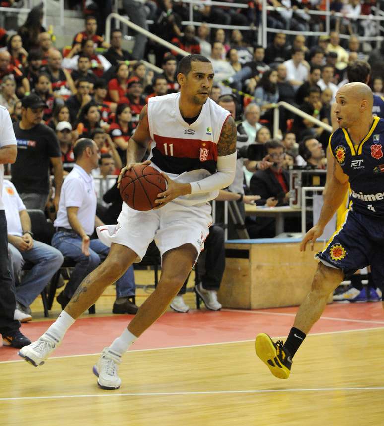 Flamengo de Marquinhos está na final do NBB