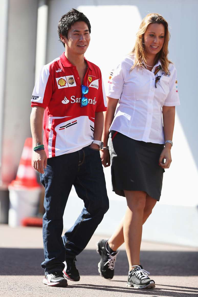 <p>Vestido com cores da Ferrari, Kobayashi acompanhou de perto o Grande Prêmio de Mônaco, no último domingo</p>