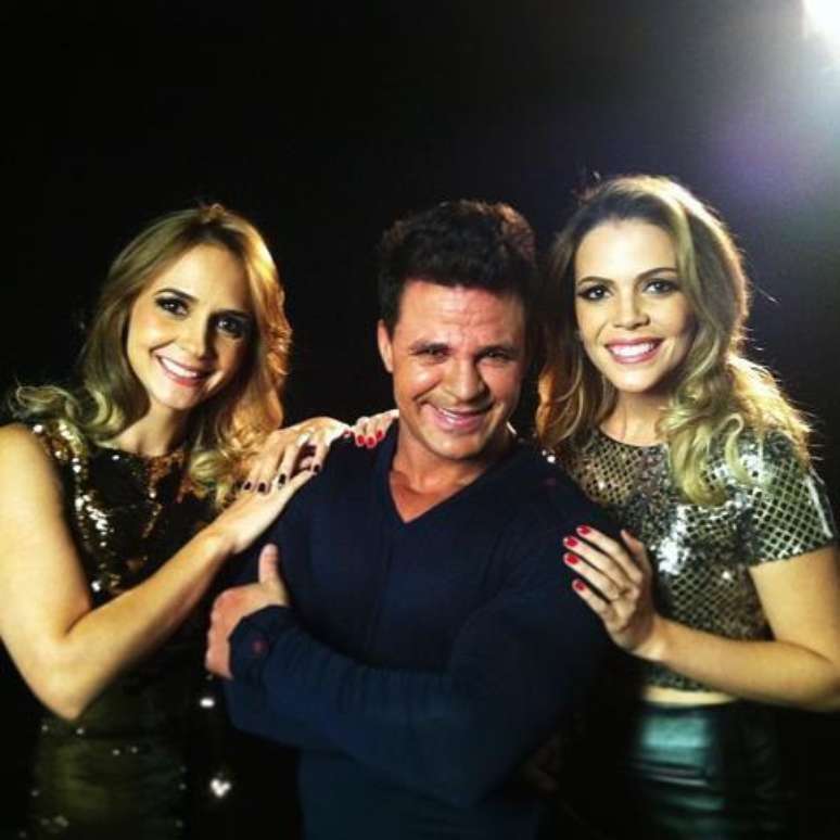 Bruna e Keyla com Eduardo Costa, com quem gravaram a música 'Vem Me Completar', primeiro single da dupla 