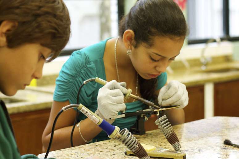 Brasileiros s&atilde;o descritos como os mais jovens a participar de um programa espacial