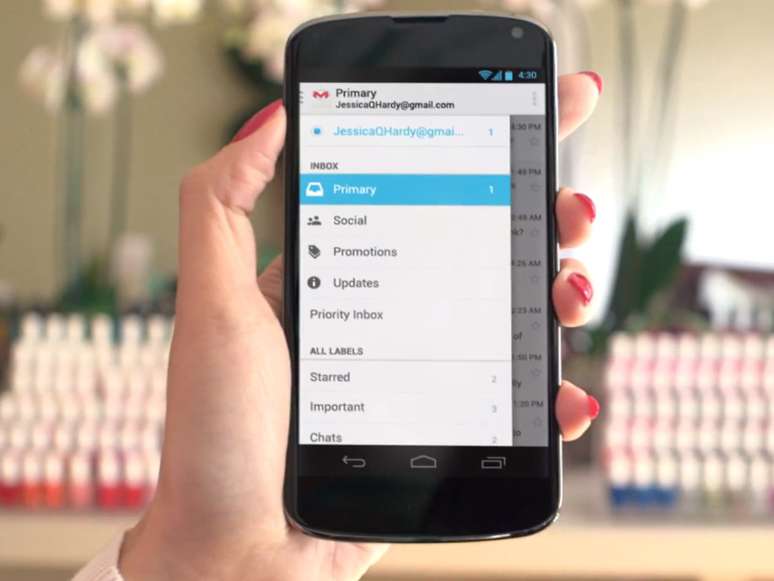 <p>Nova inbox do Gmail vai separar os e-mails automaticamente em quatro categorias principais, diferenciadas pela cor, de modo a facilitar ao usu&aacute;rio saber que tipo de mensagens est&atilde;o aguardando</p>