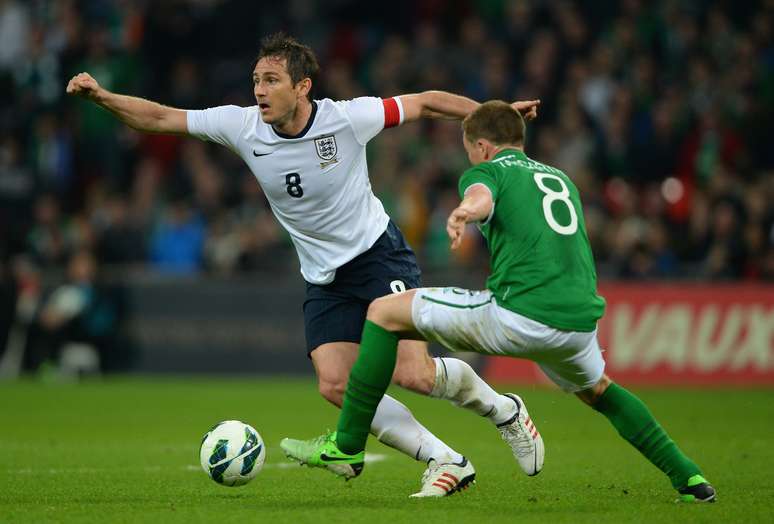 Lampard marcou gol que decretou empate da Inglaterra