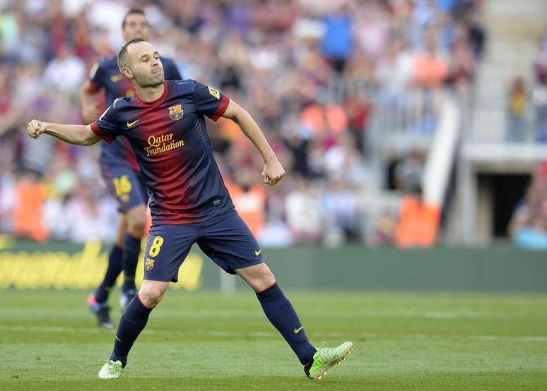 <p>Iniesta fez gol, distribuiu passes milimétricos e lindos lançamentos</p>
