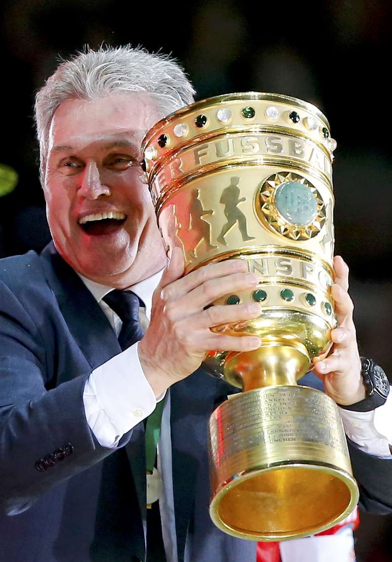 <p>Heynckes se despediu do Bayern com a conquista da Copa da Alemanha, completando a Tríplice Coroa</p>