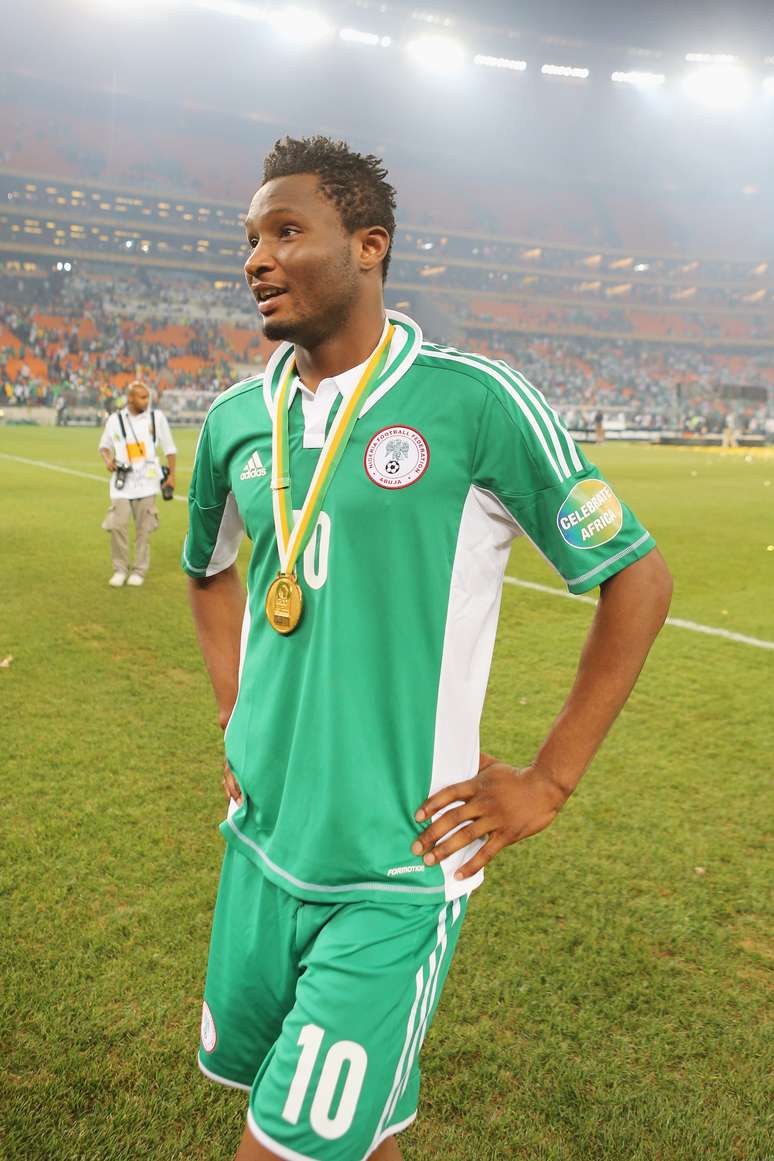 <p>John Obi Mikel pode ser um dos líderes da Nigéria na competição</p>