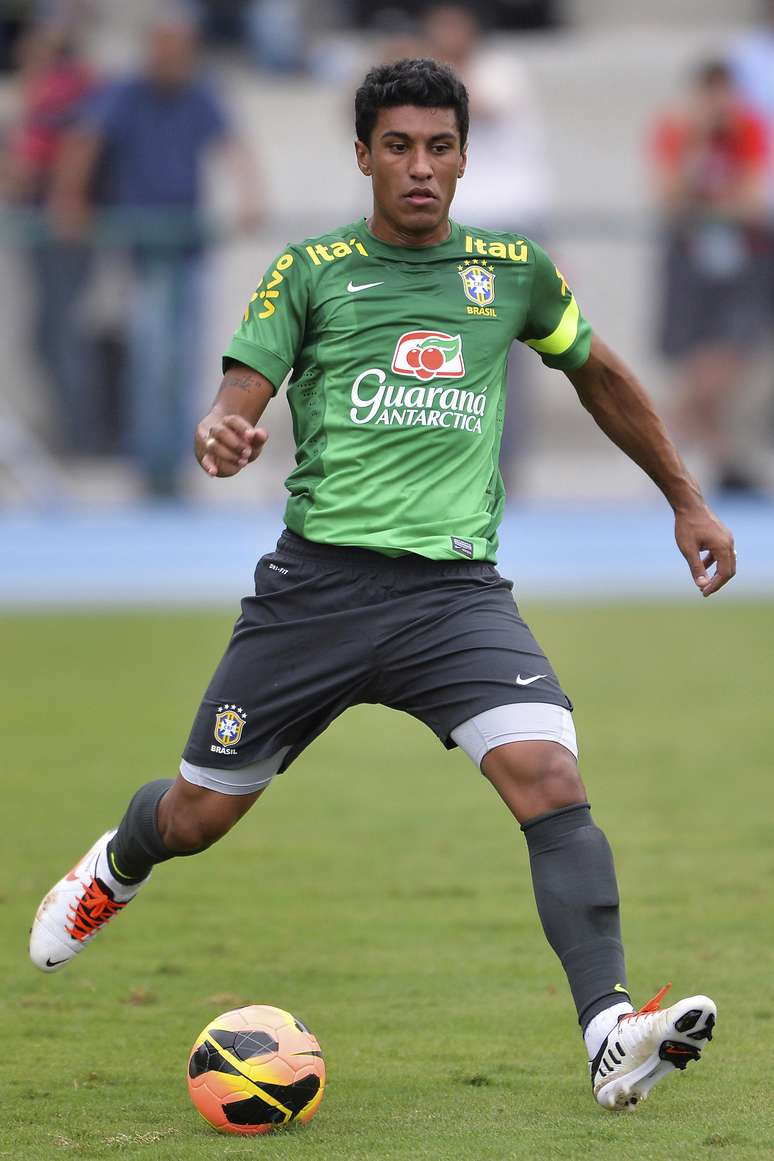 <p>Paulinho pode trocar o Corinthians pela Inter de Mil&atilde;o</p>
