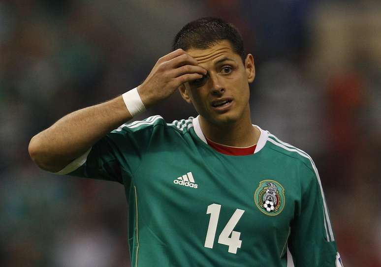 <p>Chicharito lamenta chance desperdiçada pelo México na partida</p>