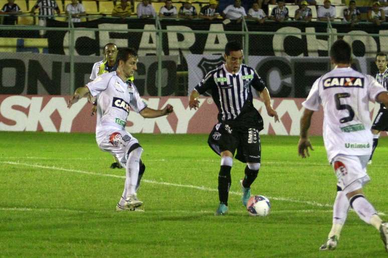 Joinville e Figueirense empatam e seguem sem vencer no Catarinense