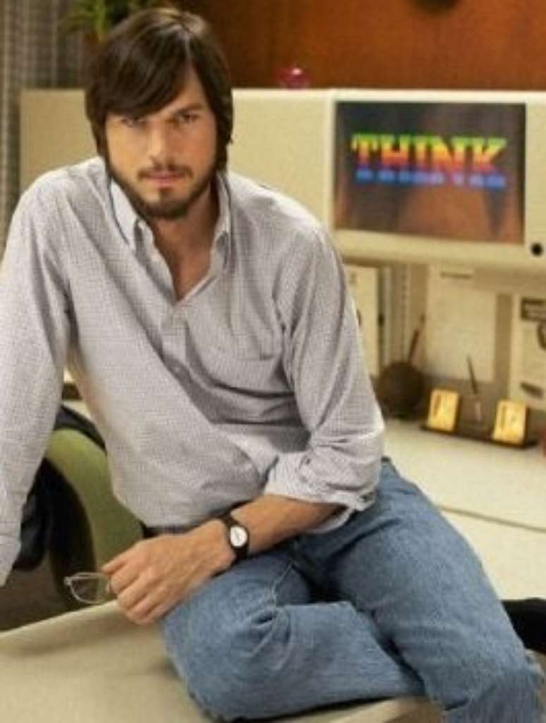 <p>Kutcher viver&aacute; o co-fundador da Apple</p>