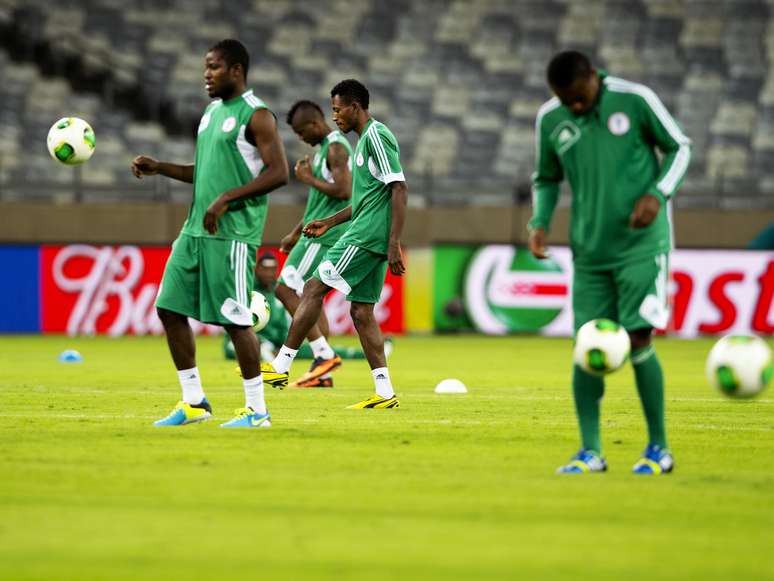 <p>Neste domingo, a seleção da Nigéria fez o reconhecimento do gramado do Estádio do Mineirão, em Belo Horizonte</p>