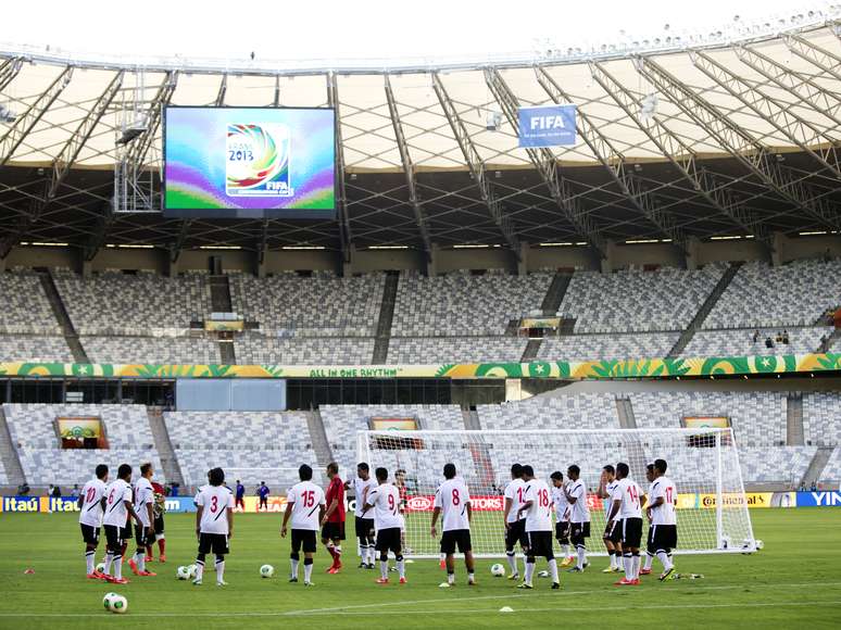 Taiti estreia na Copa das Confederações contra a Nigéria