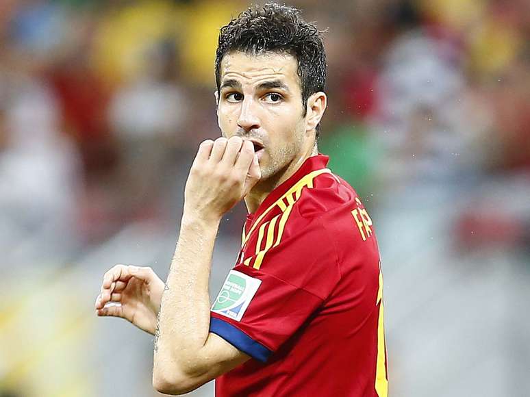 <p>Irregular no Barcelona, Fabregas pode voltar ao futebol ingl&ecirc;s</p>