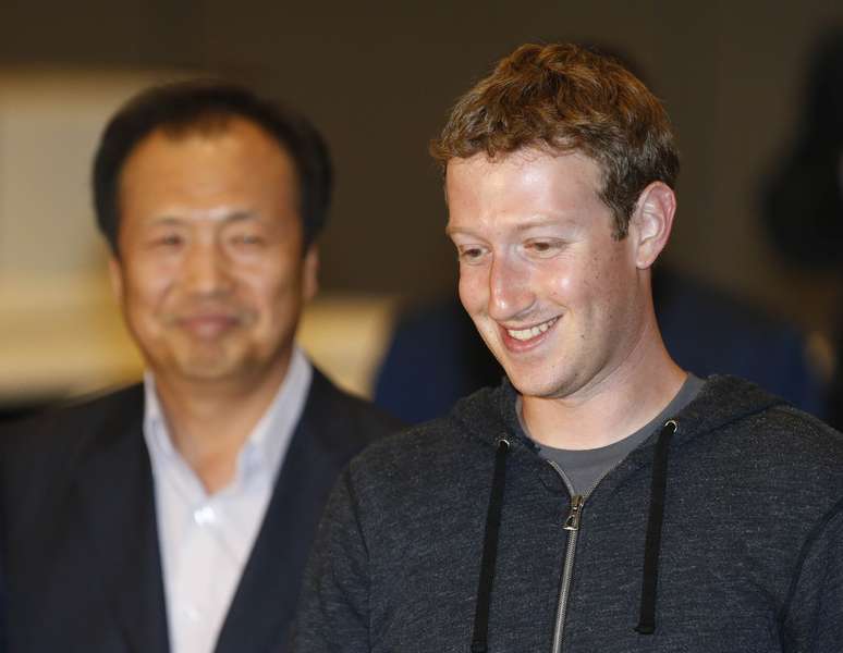 <p>Projeto do Facebook conta com a parceria da Samsung</p>