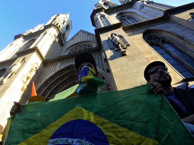 <p>Praça da Sé é ponto de partida para protesto desta terça-feira em São Paulo</p>