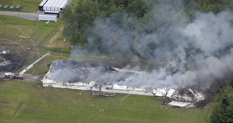 <p>Imagem a&eacute;rea mostra a f&aacute;brica completamente destru&iacute;da&nbsp;</p>