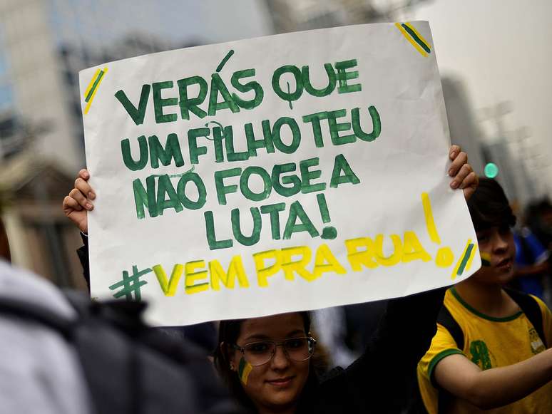 <p>Slogans publicitários foram usados por manifestantes em diversos protestos em todo o País</p>