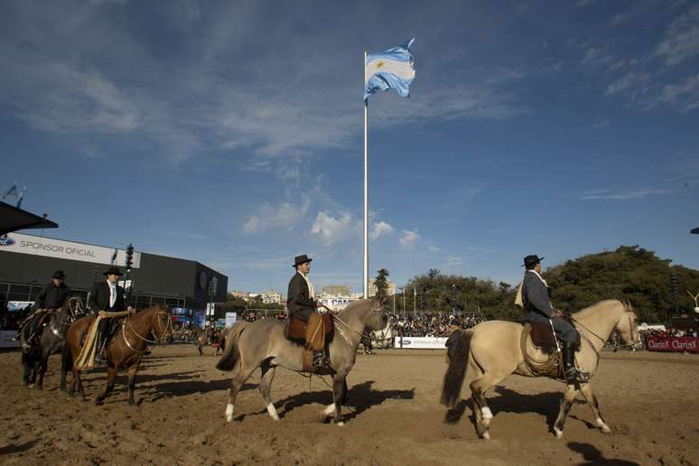 Sociedade Rural Argentina aguarda visitantes para conhecer tecnologias em máquinas e insumos agrícolas