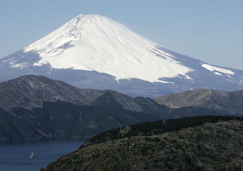 Monte Fuji tem 3.776 metros de altura
