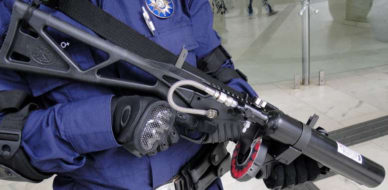 Guarda Municipal de Campinas utilizará arma que dispara munições de tinta, para marcar vândalos flagrados em ato de depredação durante as manifestações