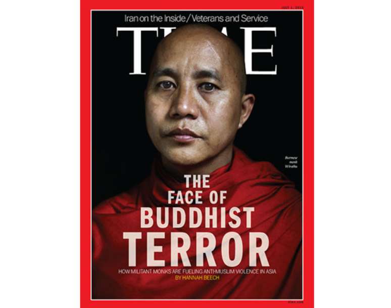 Segundo a Time, Wirathu é o líder de um movimento radical de monges budistas birmaneses que afirmam que a minoria muçulmana do país ameaça a pureza racial e a segurança nacional