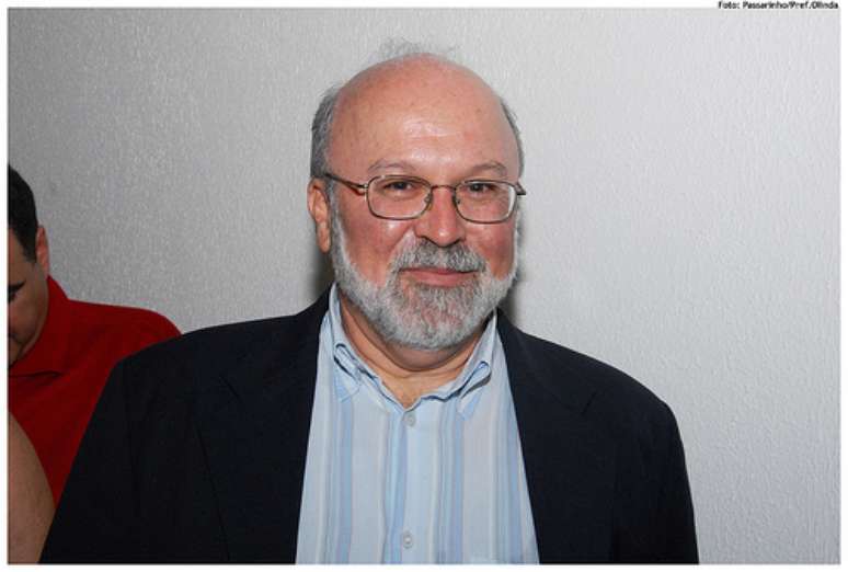Oswaldo Lima &eacute; secret&aacute;rio de Olinda e defendeu instala&ccedil;&atilde;o de est&aacute;dio no Munic&iacute;pio, que acabou sendo preterido pelo projeto constru&iacute;do em S&atilde;o Louren&ccedil;o da Mata