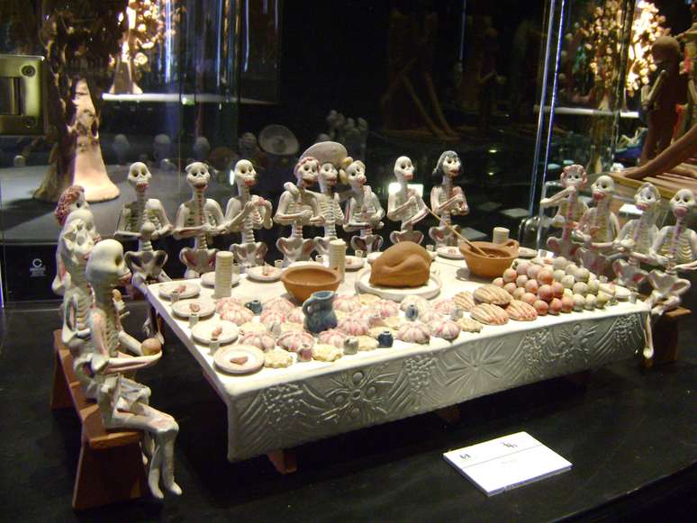 <p>O Dia dos Mortos é uma grande tradição em Aguascalientes. Por isso, em 2007, a cidade ganhou uma atração inusitada: o Museu Nacional da Morte</p>