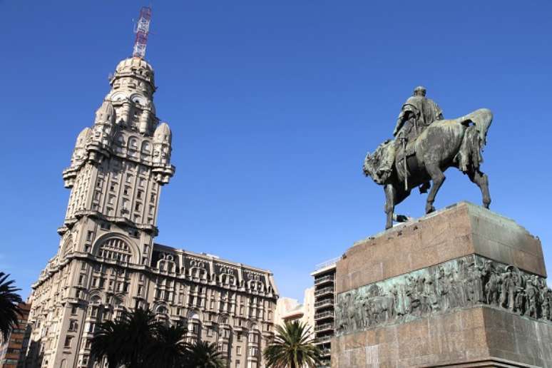 Uruguai: 426.315 visitantes brasileiros em 2011