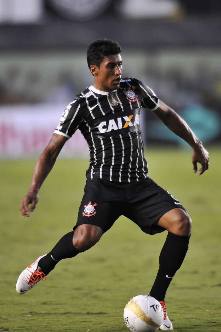 <p>Mesmo durante as férias ou desde que chegou em Londres, Paulinho disse que acompanhou a maioria dos jogos do Corinthians</p>