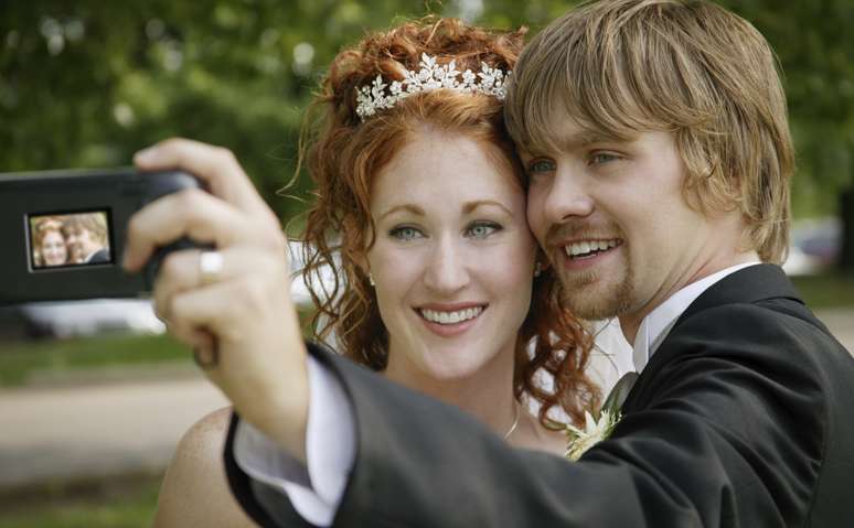 <p>14% das mulheres disseram não terem foto do casamento por não se acharem bonitas o suficiente</p>