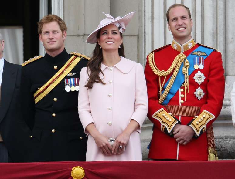 <p>Kate Middleton está grávida do primeiro filho do casal real</p>