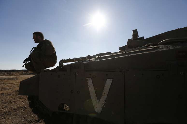 <p>A jovem foi presa&nbsp;acusada de ter redigido e distribu&iacute;do panfletos convocando as pessoas a participar de manifesta&ccedil;&otilde;es contra o regime</p>