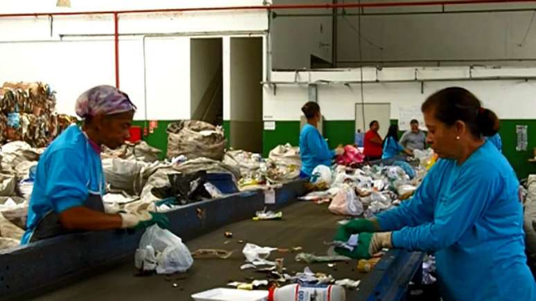 Em nenhuma das cidades-sede, mais de 10% do lixo recolhido diariamente é reciclado via coleta seletiva