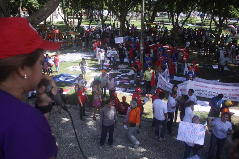 <b>Belém - </b> O Dia Nacional de Lutas em Belém fez caminhadas, entregou pautas de reivindicação e fez reuniões com representantes da prefeitura e do Governo do Estado até o início da tarde