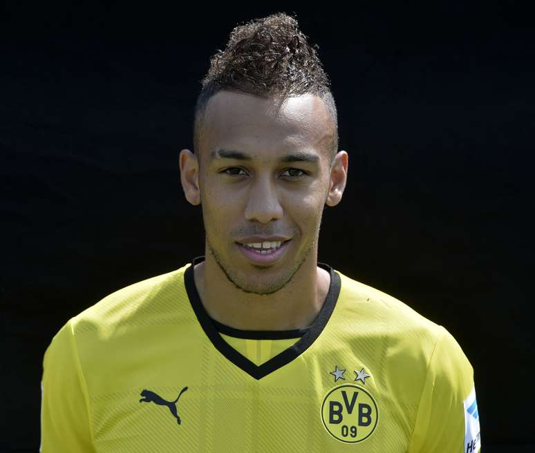 Aubameyang é reforço do Borussia para a temporada