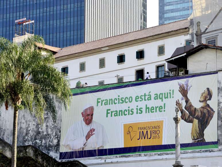 Outdoor do papa: líder do catolicismo desembarca no Rio na segunda