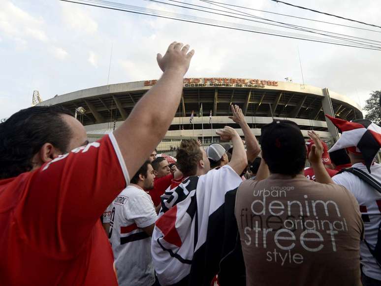 <p>Torcida s&atilde;o-paulina tem tido diverg&ecirc;ncias nos seus protestos</p>